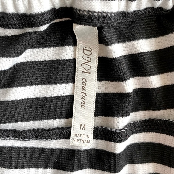 DNA Couture Stripe Cutout Crop Top - Picture 3 of 4